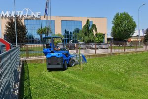 MultiOne-mini-loader-6-series-with-tornado-lawmower 21